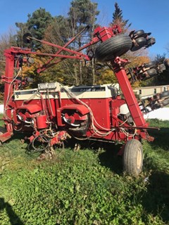 Planter For Sale Case IH 955 12 ROW 
