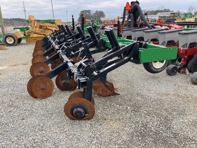 2020 Unverferth 432 8R/48 Ripper Bedder Rippers For Sale