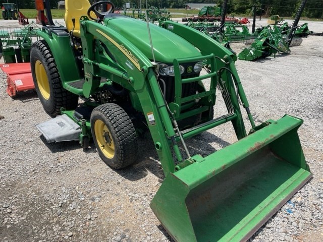 2005 John Deere 3120 Tractor - Compact Utility For Sale