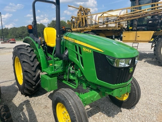 2021 John Deere 5045E Tractor - Utility For Sale