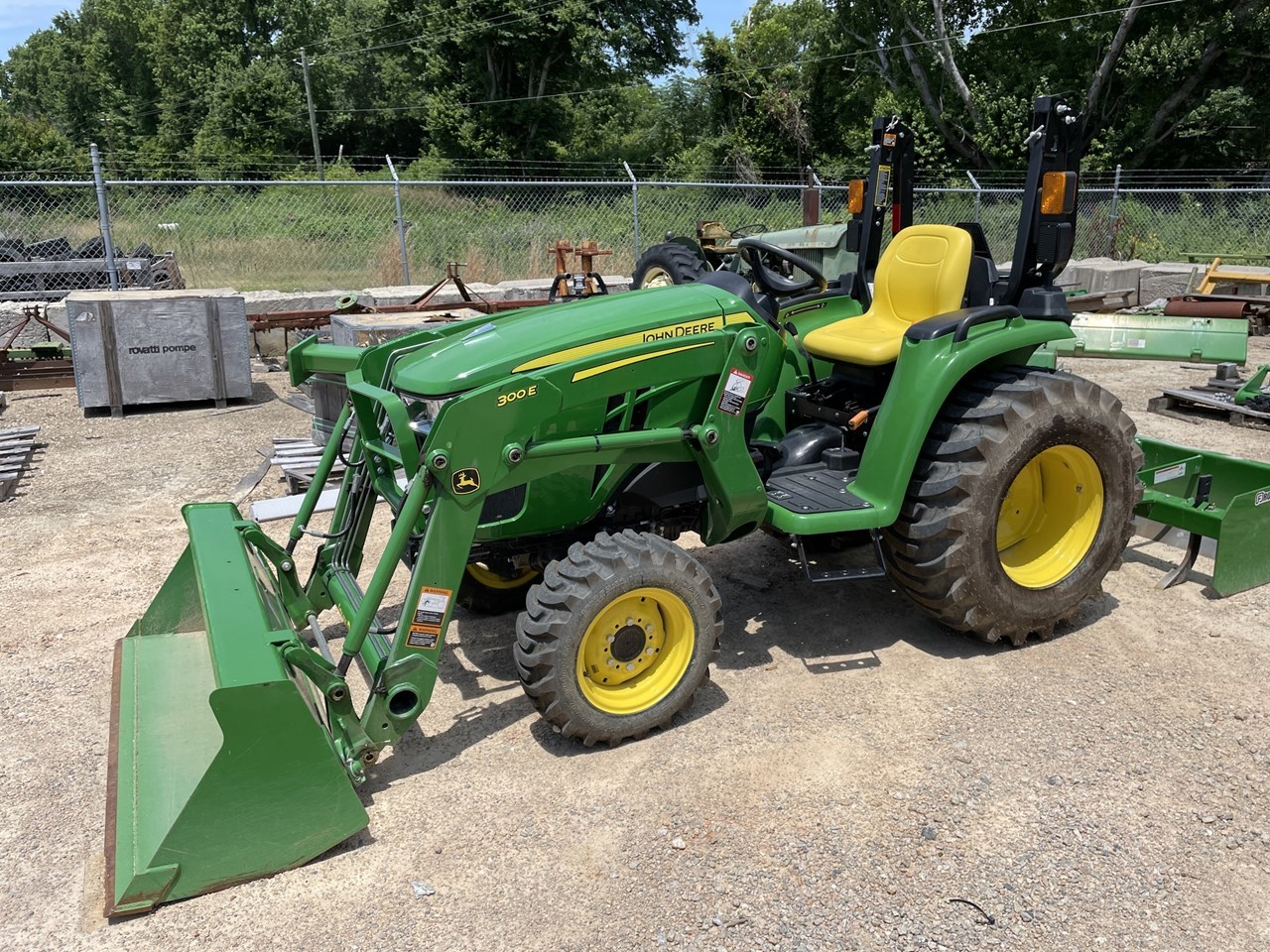 2021 John Deere 3025E Tractor - Compact Utility For Sale