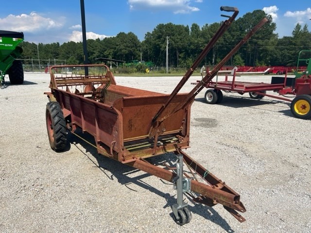  McCormick 30 Manure Spreader-Dry/Pull Type For Sale