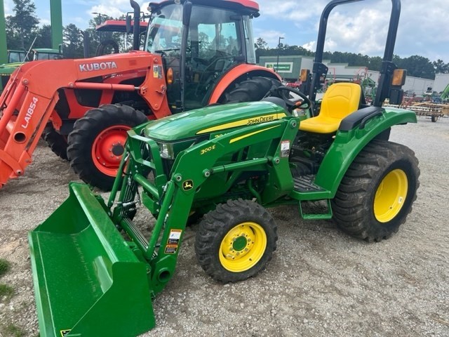 2021 John Deere 3043D Tractor - Compact Utility For Sale
