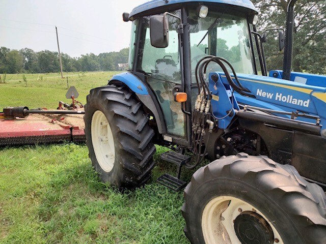 2007 New Holland TD95D Tractor - Utility For Sale