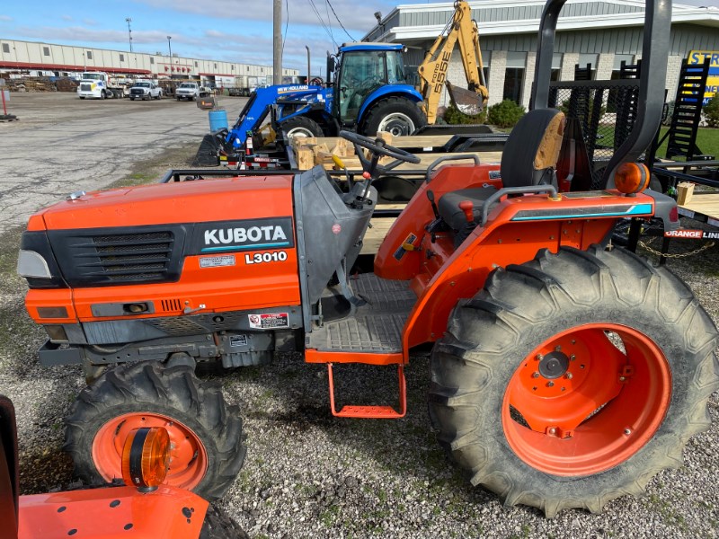 1997 Kubota L3010DT Tractor - 4WD For Sale