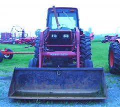 Tractor - Row Crop For Sale 1981 IH 5088 , 136 HP