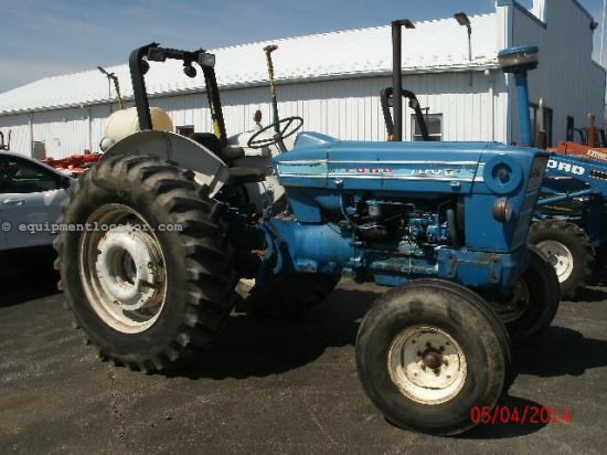 7000 Ford tractor for sale