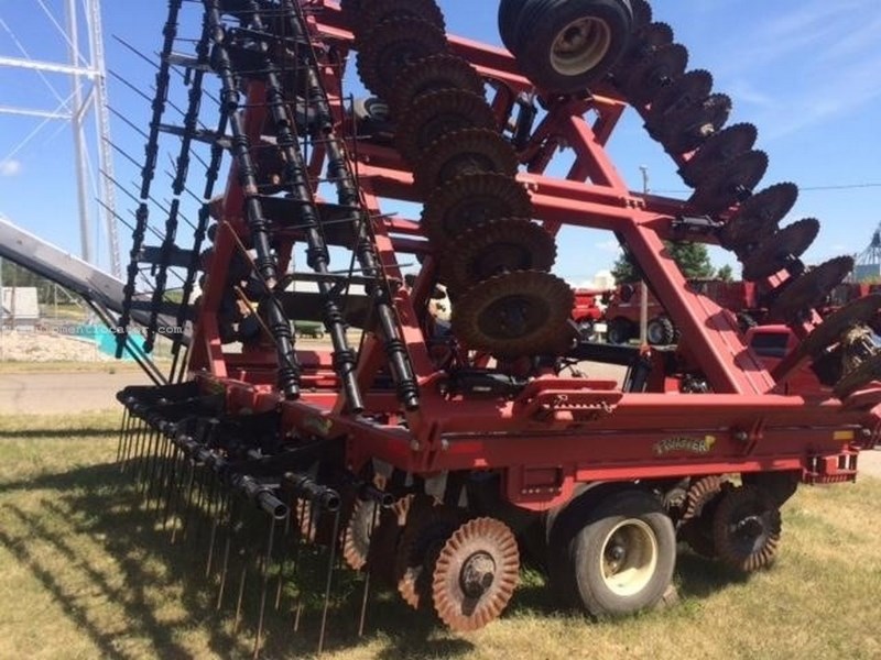 2012 Mandako 36, 40', Coil Tine Harrows, Single Fold Disk Harrow For