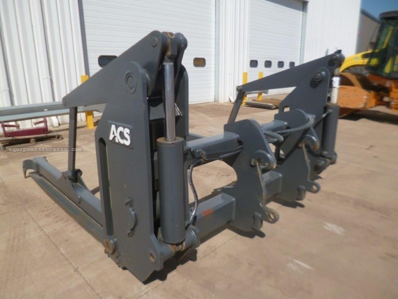 2011 ACS Industries NEW Aged 108" Vert Arm Pipe Forks, JRB Coupler