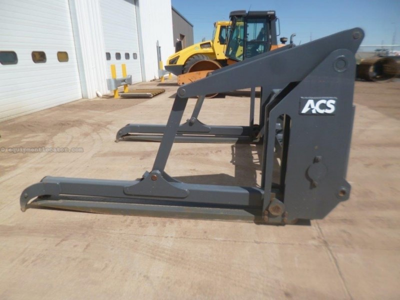 2011 ACS Industries NEW Aged 108" Vert Arm Pipe Forks, JRB Coupler