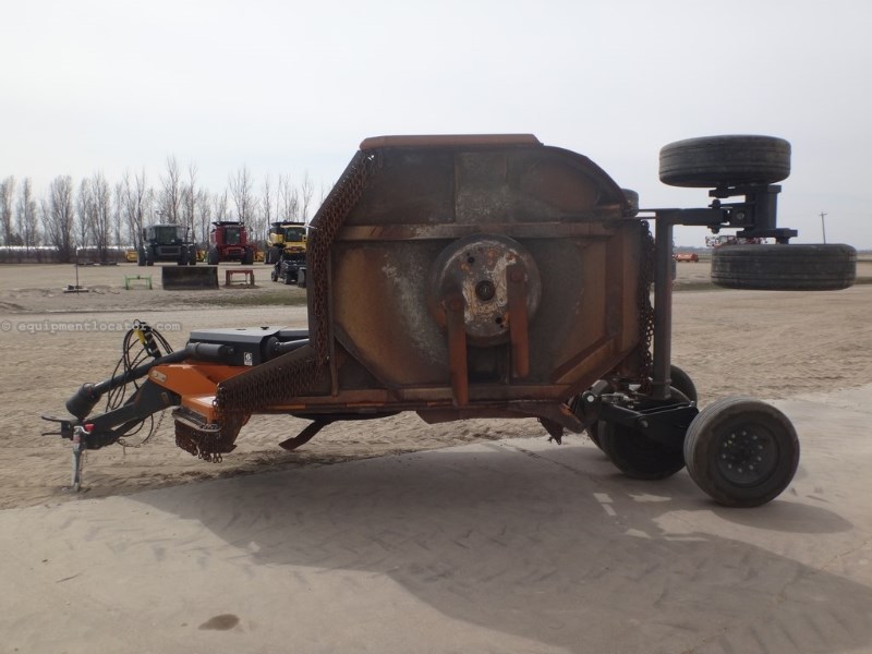 Woods BW1800Q, 15', Wing, 1000 PTO, Chain Safety Guards Rotary Cutter