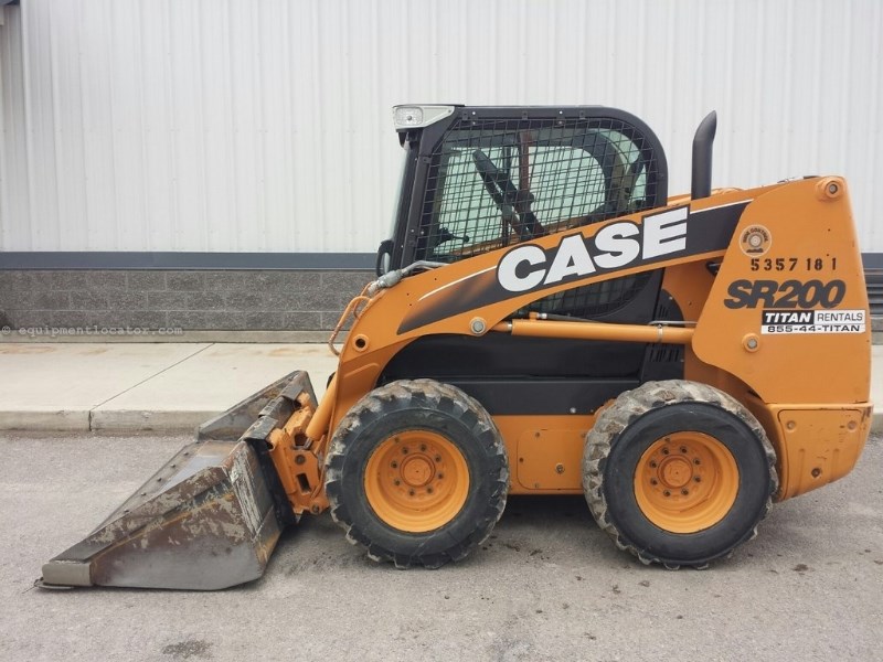 2011 Case SR200, 925 Hr, 70 HP, 2 Spd, EH Hand Controls Skid Steer For