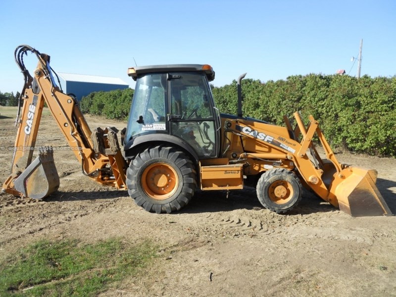 2010 Case 580SM III, 3552 Hr, 4WD, Ext Hoe, Hyd Coupler Loader Backhoe
