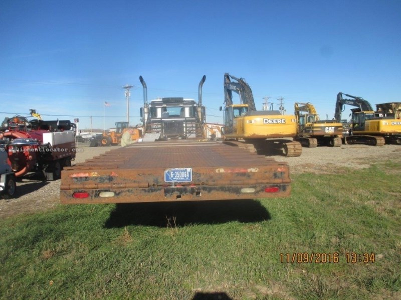 2000 Kenworth T800, Flatbed, Fold Under Ramp Flatbed/Flatbed Dump For Sale STOCK CONS9870 at