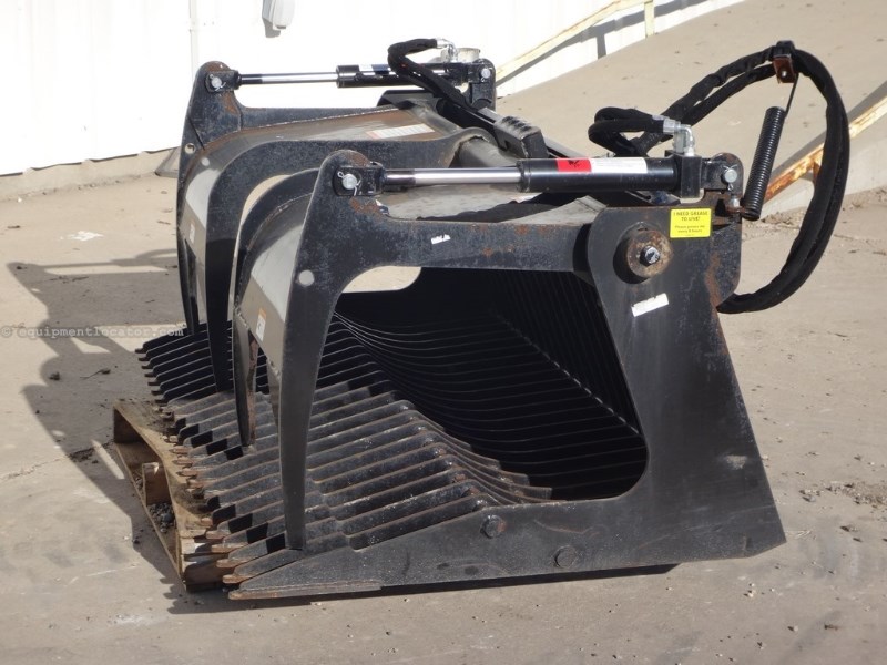 Berlon SKLGR72 Rock Bucket w/Grapple Skid Steer Bucket For Sale STOCK