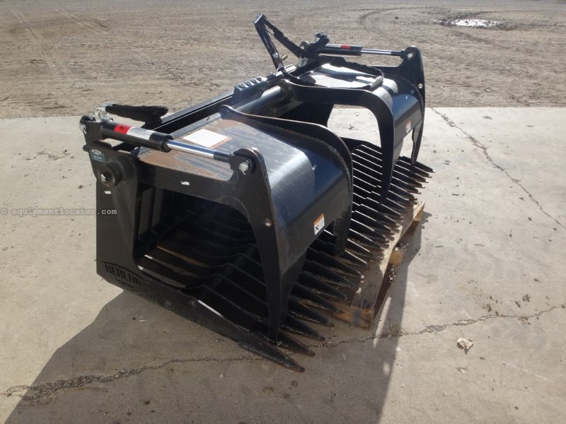 Photos of Berlon SKLGR72 Rock Bucket w/Grapple Skid Steer Bucket For