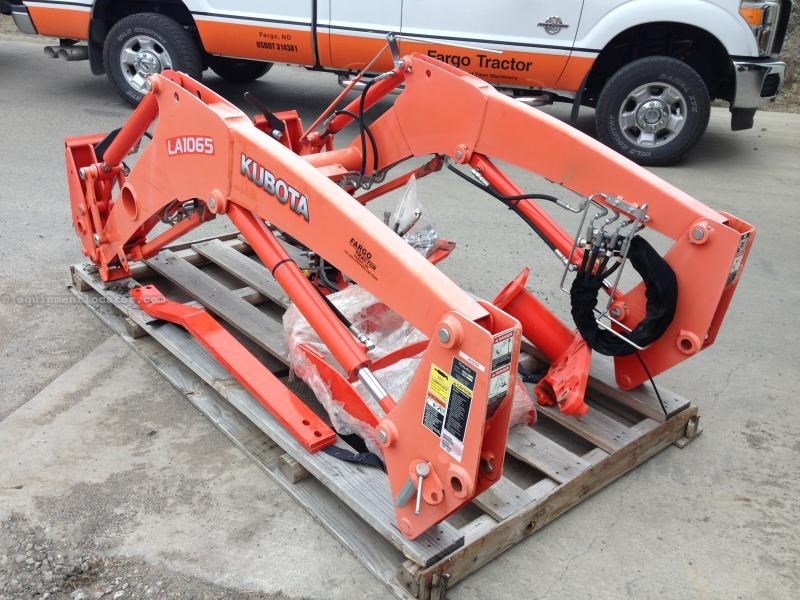 Photos of 2014 Kubota LA1065, Fits MX 480052005800 Models Front End