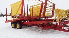 Bale Wagon-Pull Type For Sale New Holland 1037 