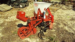 Planter For Sale:  Other Covington one row planter w/ cultivator 