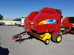 Baler-Round For Sale 2013 New Holland BR7090 