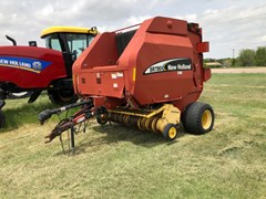 Baler-Round For Sale 2005 New Holland BR780 