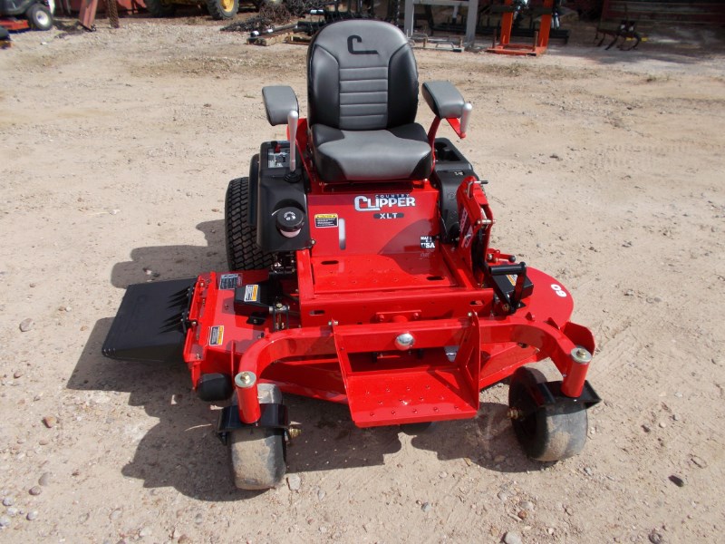 Country Clipper  Zero Turn Mower For Sale