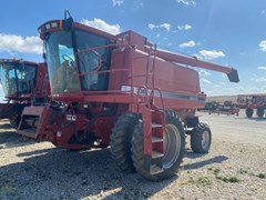 Combine For Sale 1999 Case IH 2388 