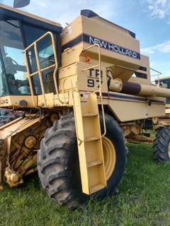 Combine For Sale 1994 New Holland TR97 