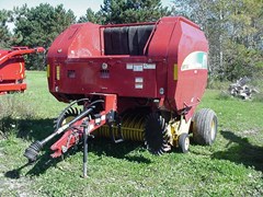 Baler-Round For Sale 2012 New Holland BR7080 