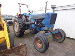 Tractor - Utility For Sale 1975 Ford 7600 , 96 HP
