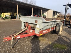 Manure Spreader-Dry For Sale 2001 New Idea 3726 