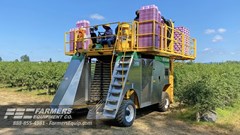 Berry Harvester-Self Propelled For Sale 2022 Oxbo International Corporation 7450 