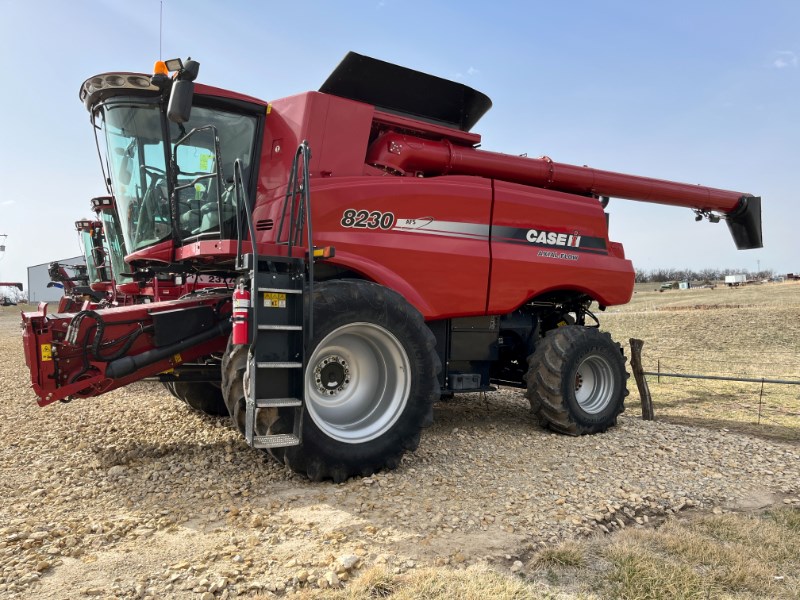 2013 Case IH 8230 Combine For Sale