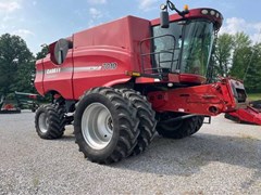 Combine For Sale 2008 Case IH 7010 