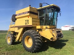 Combine For Sale 1996 New Holland TR97 