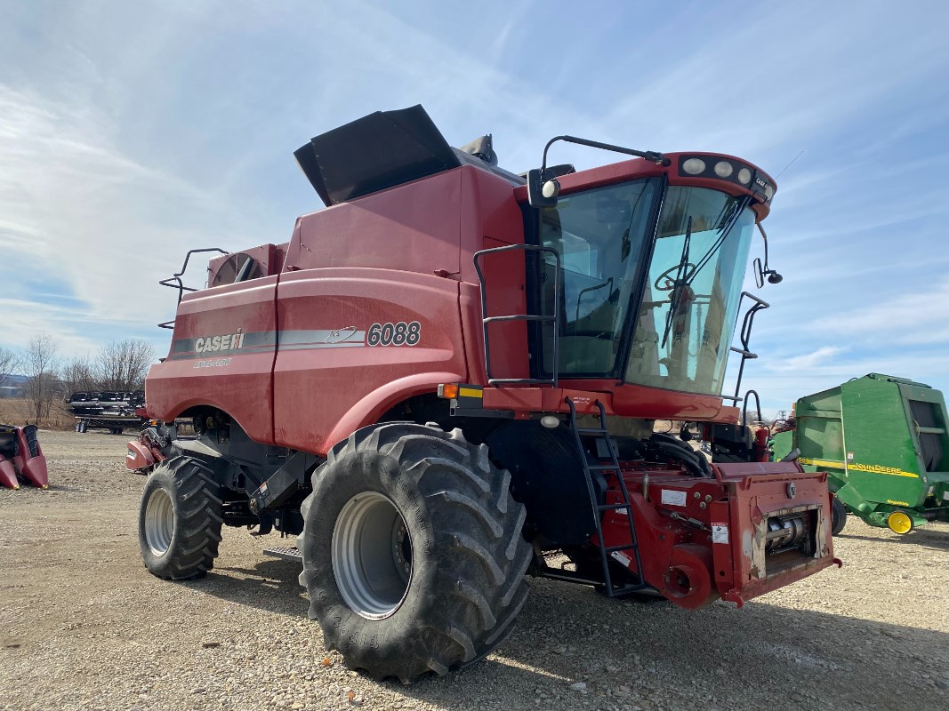 2010 Case IH 6088 Combine For Sale