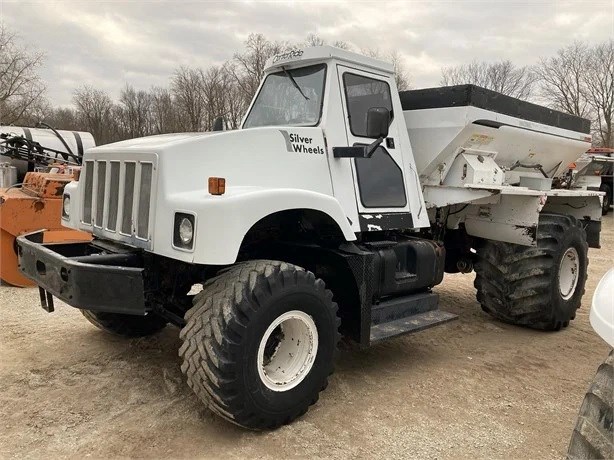 1995 Silverwheels 2574 Floater/High Clearance Spreader For Sale