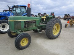 Tractor For Sale 1977 John Deere 2840 , 89 HP