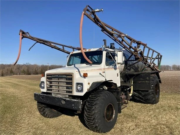 1980 Loral 1600 C Sprayer-Self Propelled For Sale
