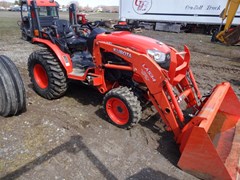 Tractor - Compact Utility For Sale 2014 Kubota B3350HSD , 33 HP