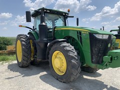 Tractor - Row Crop For Sale 2018 John Deere 8270R 
