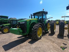 Tractor - Row Crop For Sale 2019 John Deere 8270R , 270 HP