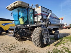 Combine For Sale 1998 Gleaner R62 
