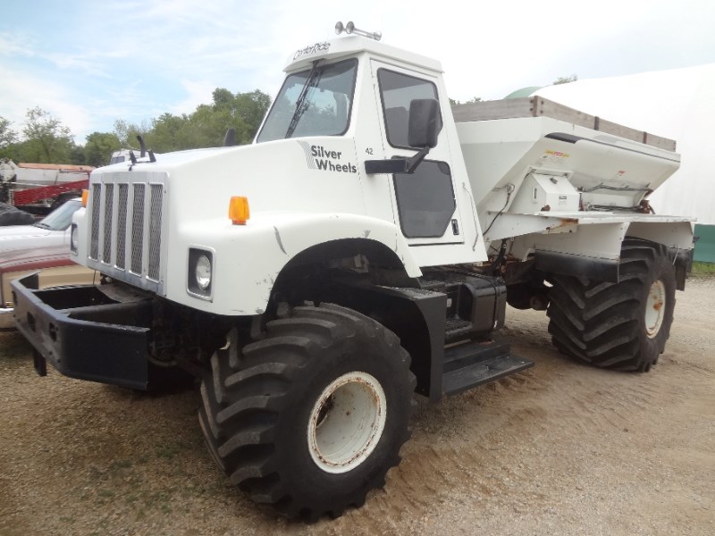 1997 Silverwheels 2554 Floater/High Clearance Spreader For Sale