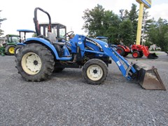 Tractor For Sale:   New Holland TC40 