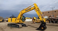 Excavator For Sale 2022 Komatsu PC210LC-11 