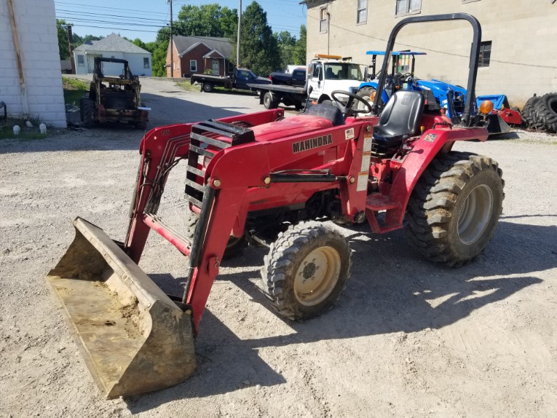 2010 Mahindra 2816 Tractor For Sale