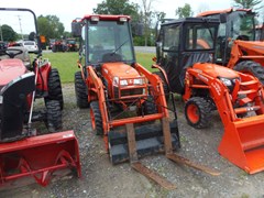Tractor - Compact Utility For Sale 2005 Kubota B3030 , 26 HP