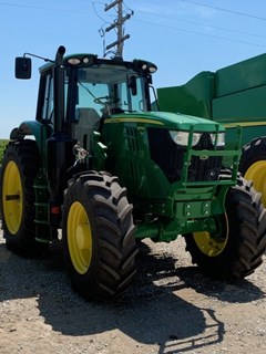 Tractor - Row Crop For Sale 2021 John Deere 6175M 