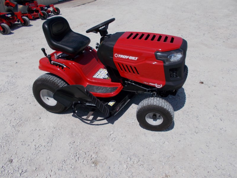 3D-P Technology NEW Troy-Bilt 17.5hp 42" riding mower Riding Mower For Sale